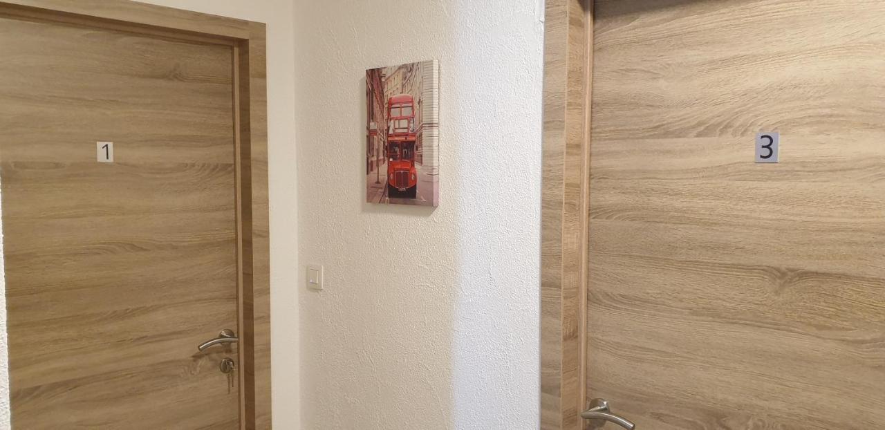 A Casa Mia Otel Wavre Dış mekan fotoğraf